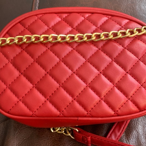 Valentino Orlandi Red Quilted Crossbody Bag - Picture 4 of 6